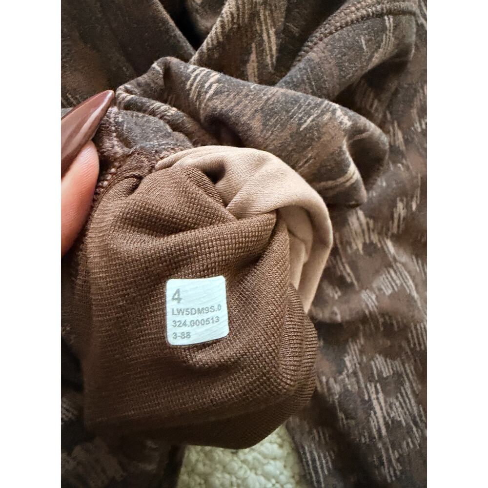 Lululemon Leggings Align Brown Animal Leopard Print High Rise 4 Yoga Pants - Picture 6 of 6